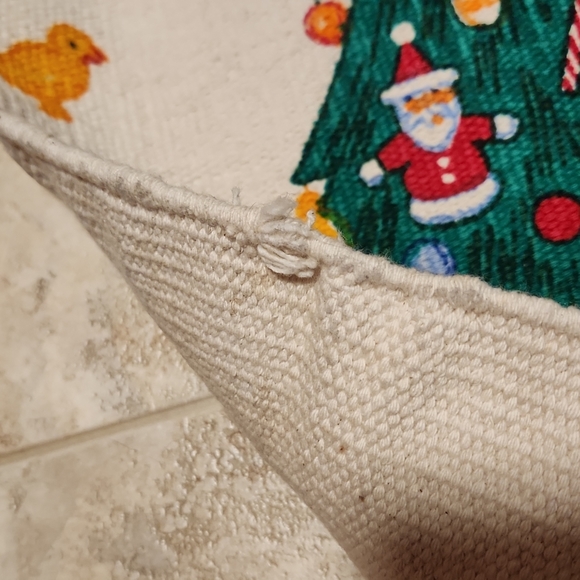 Sloane Stuart 100% cotton stencil rug or wall decor Christmas Tree design - Picture 4 of 9